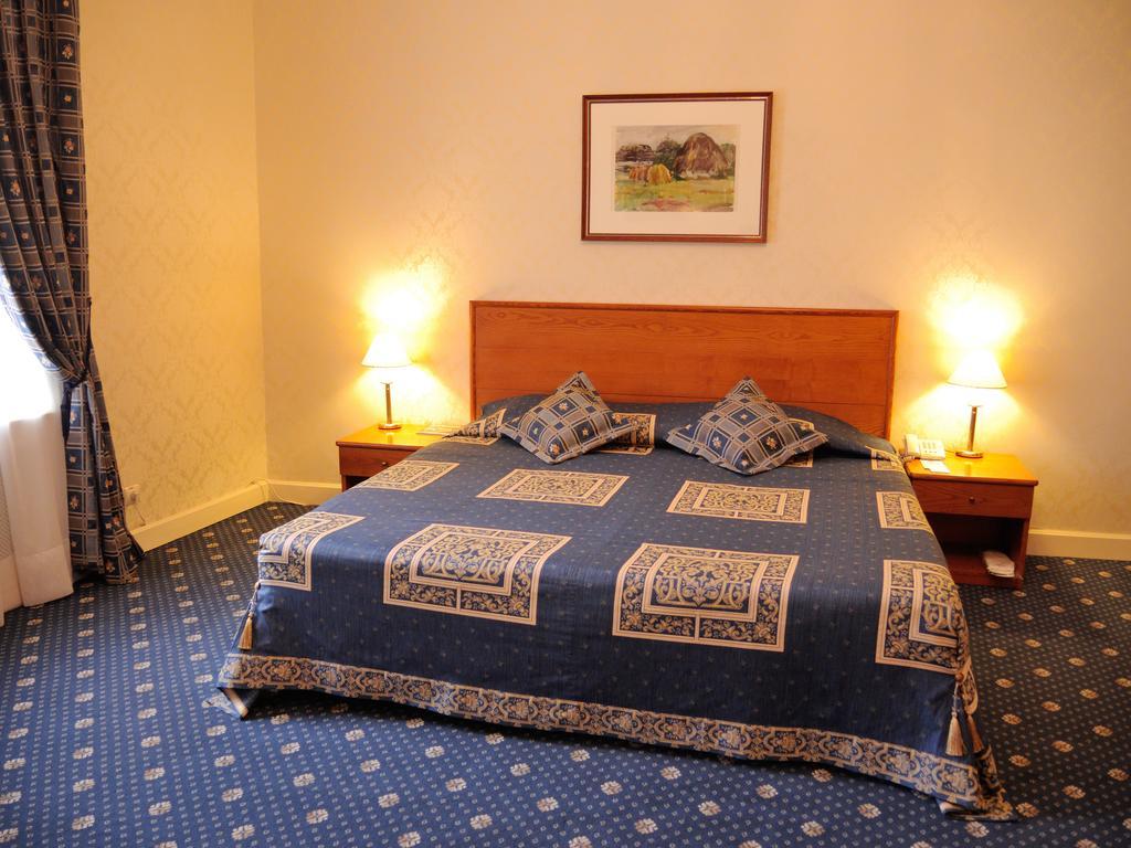 Grand Hotel Ukraine Днепър Екстериор снимка